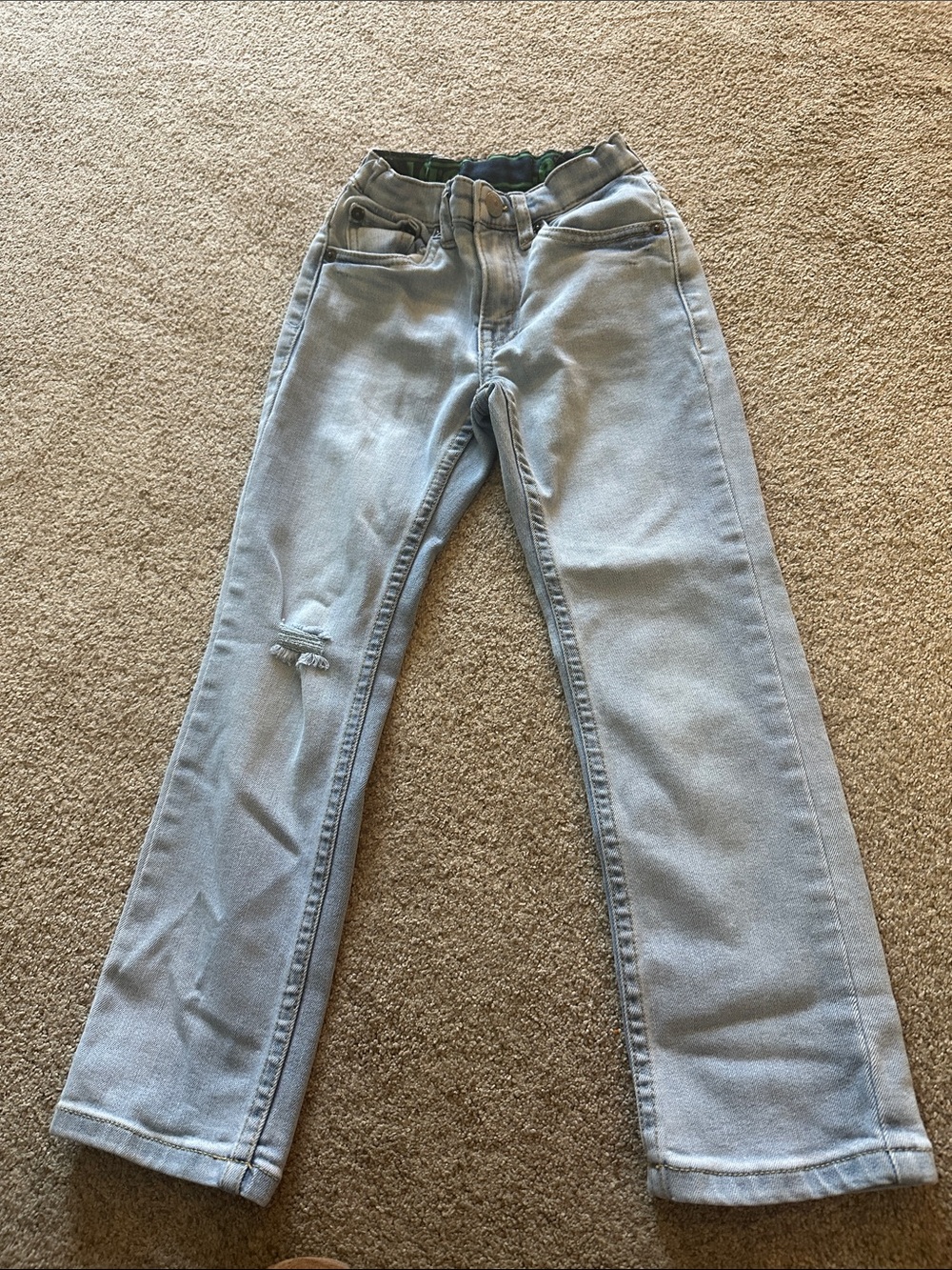 Little boys Levi’s  light wash distressed Jeans - Classic Straight Leg size 6R